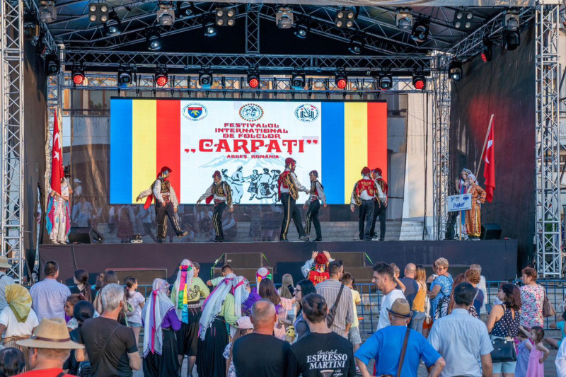 Festivalul Internațional de Folclor „Carpați”