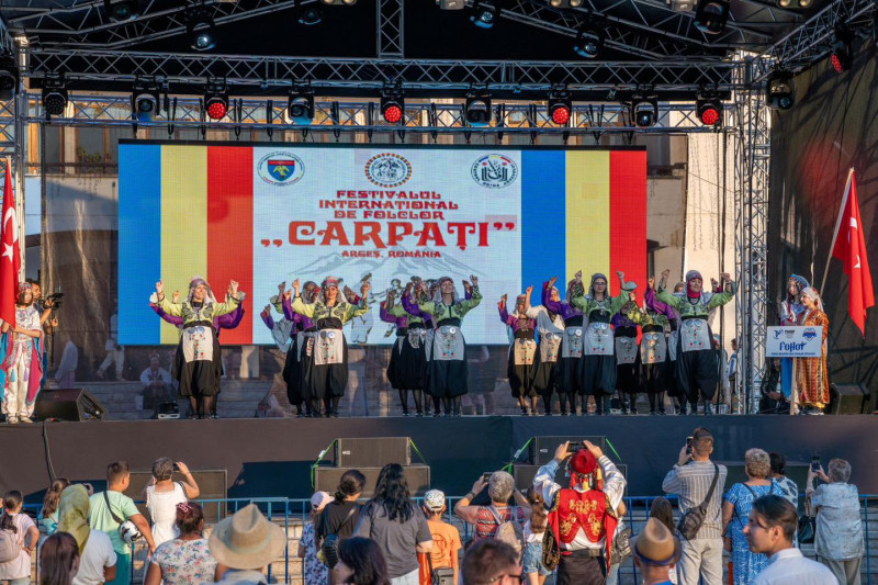 Festivalul Internațional de Folclor „Carpați”